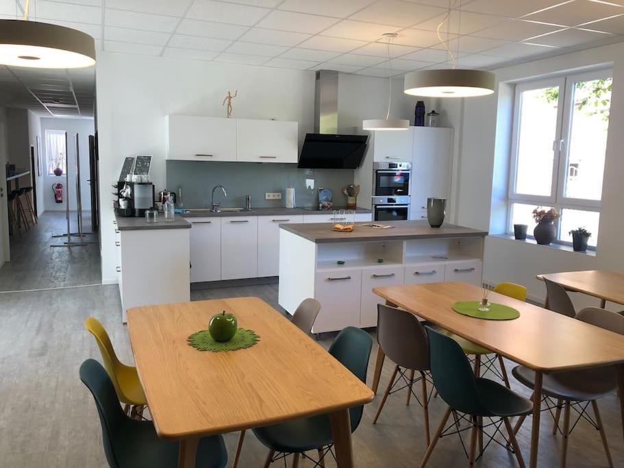 Апартаменты Studio Emdecker Am Delft Эмден Экстерьер фото
